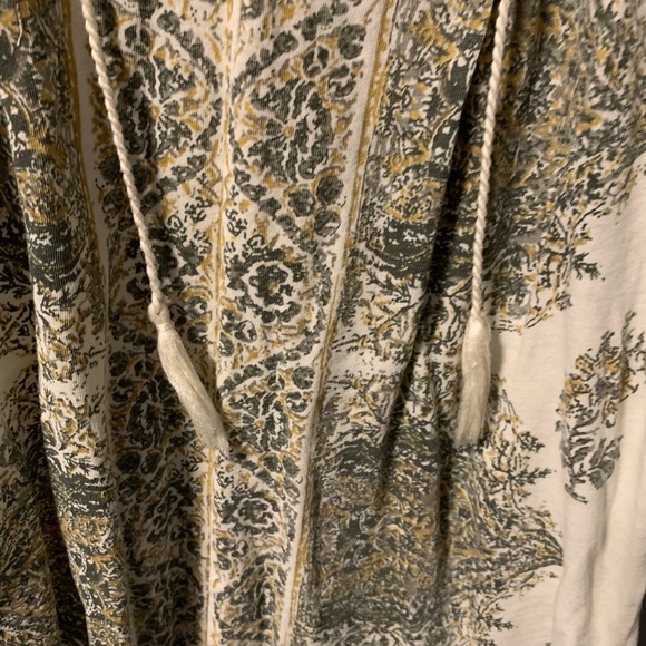 Cute V Neck Long Sleeve Bohemian Style Shirt - Picture 2 of 4